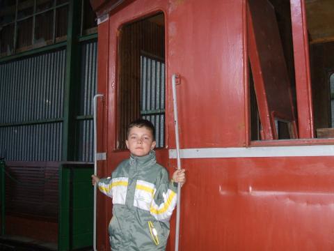 img013.jpg
