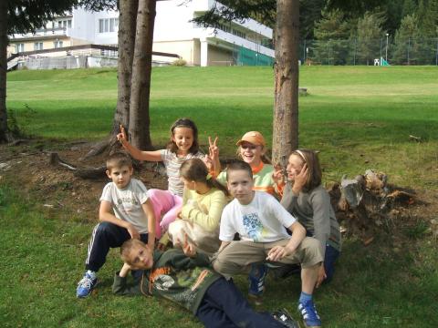 img033.jpg