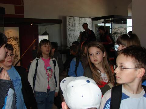 img009.jpg