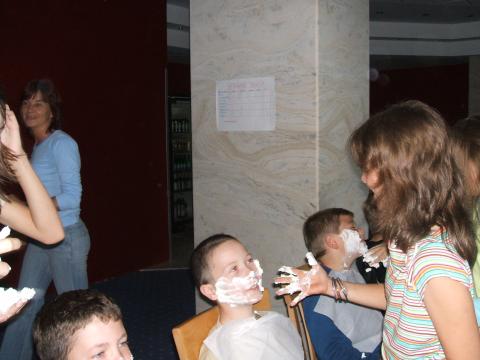 img036.jpg